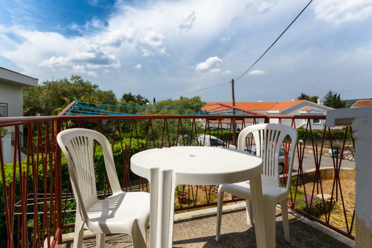 Apartman Jezevac Veglia Exterior foto
